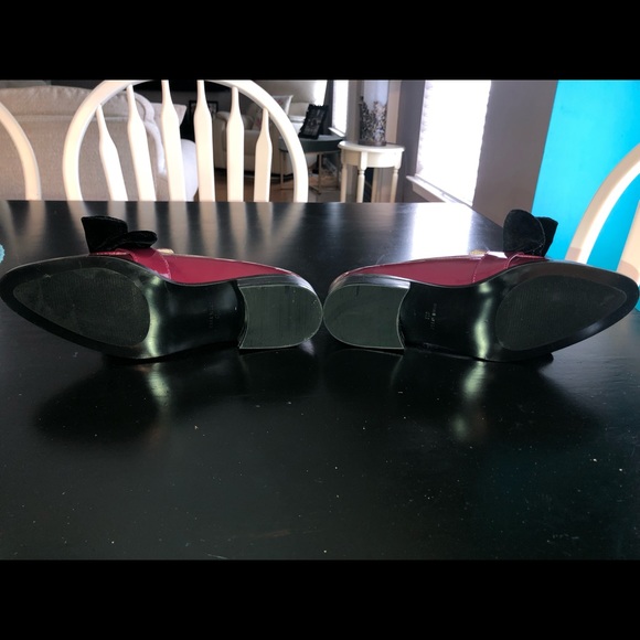 Nine West, burgundy flats Size: 6M - Picture 7 of 9